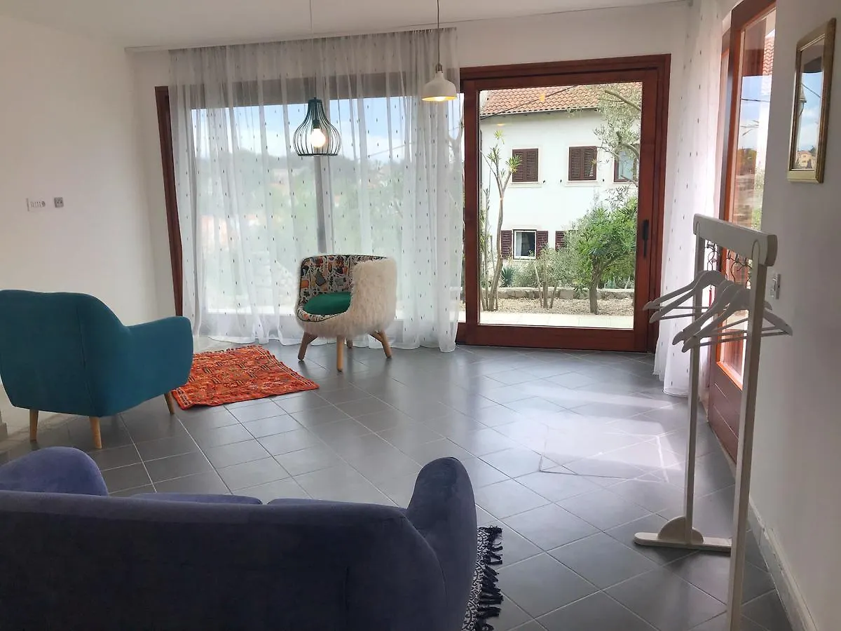 Villa Alma بيت ضيافة Veli Lošinj