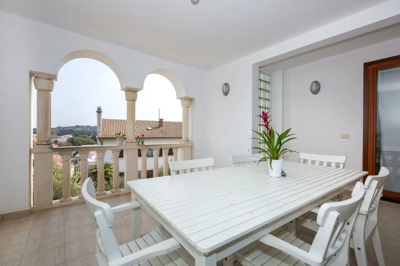 Villa Alma