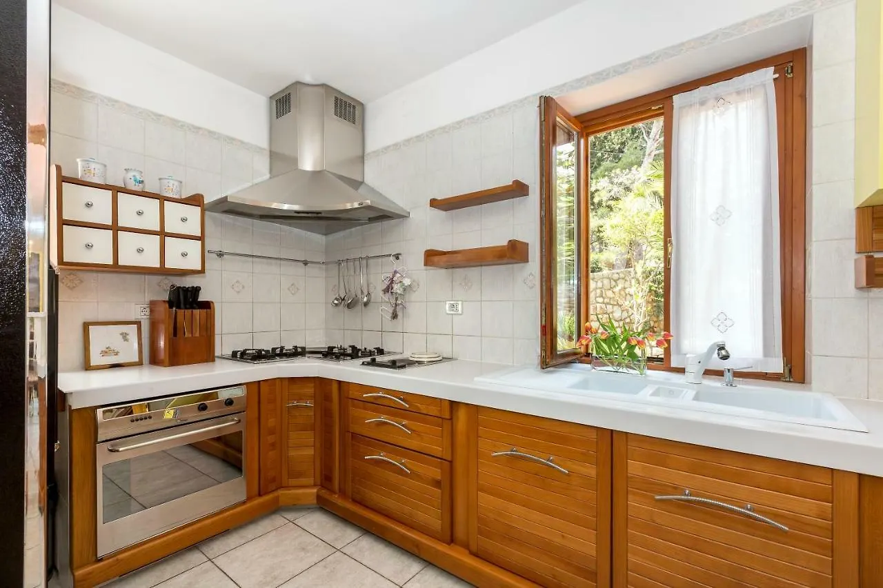 **** بيت ضيافة Villa Alma كرواتيا